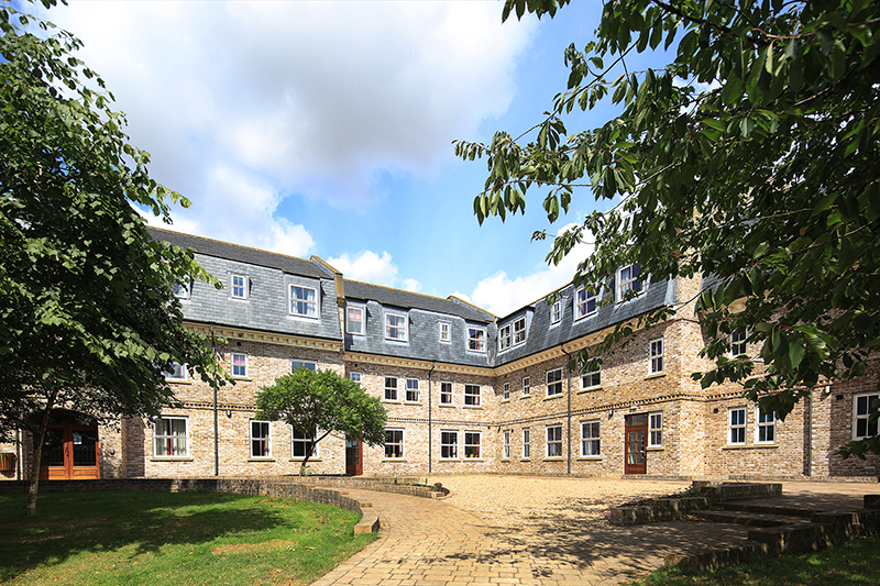 pocklington-school-large-group-campus-accommodation-york